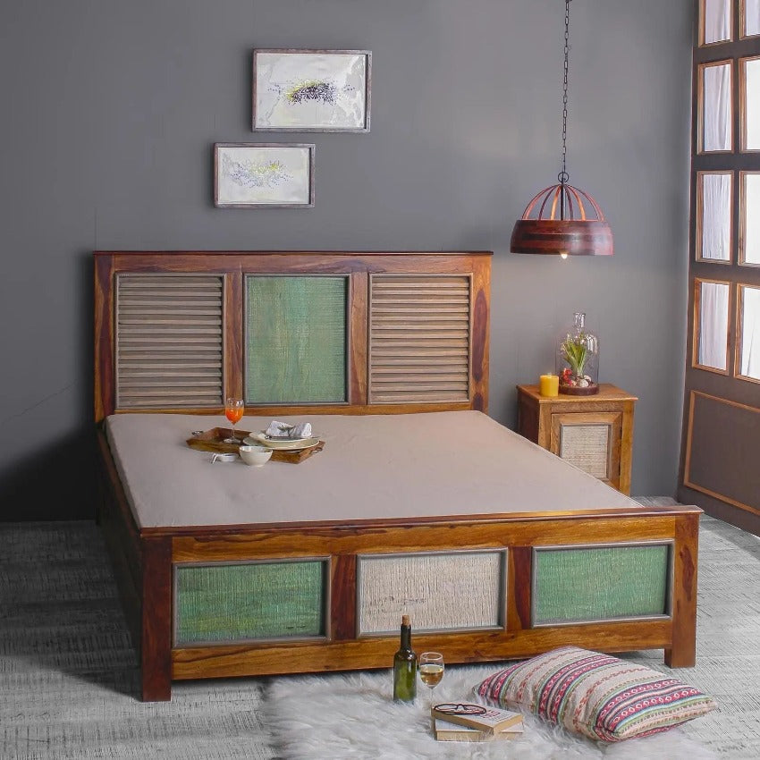 Horace Solid Wood Bed in vintage Finish with Storage