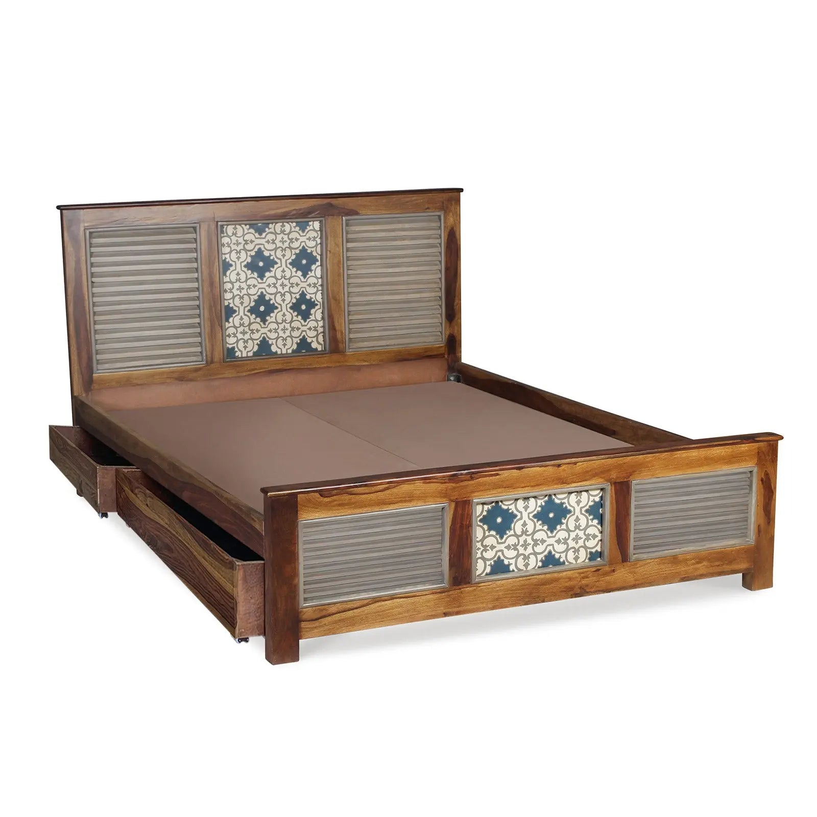 Kolam Solid Sheesham Wood Bed